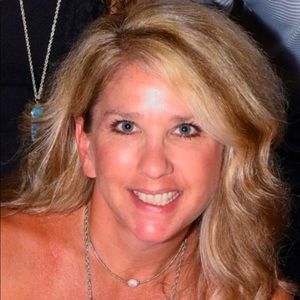 Meet your Posher, Dayna